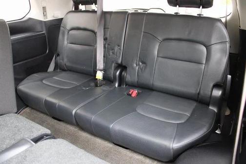 2016 Toyota Land Cruiser Base