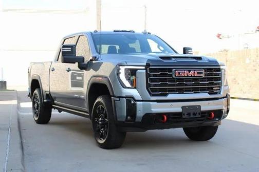 2025 GMC Sierra 2500 AT4