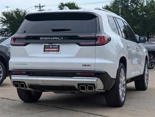 2025 GMC Acadia Denali