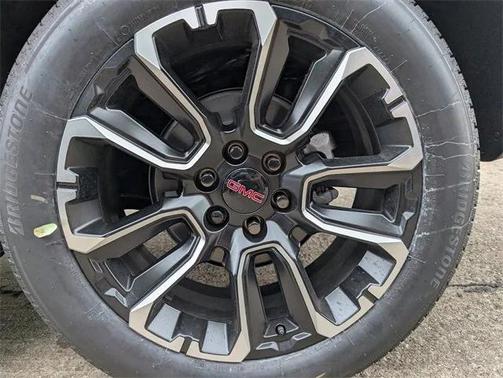 2025 GMC Yukon 2WD Elevation