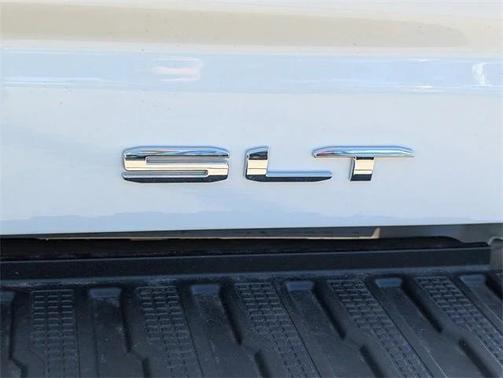 2025 GMC Sierra 2500 SLT