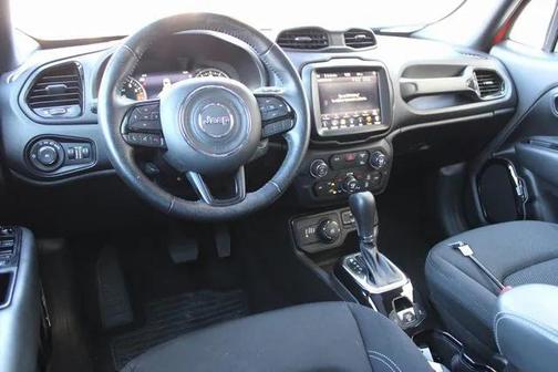 2022 Jeep Renegade Altitude