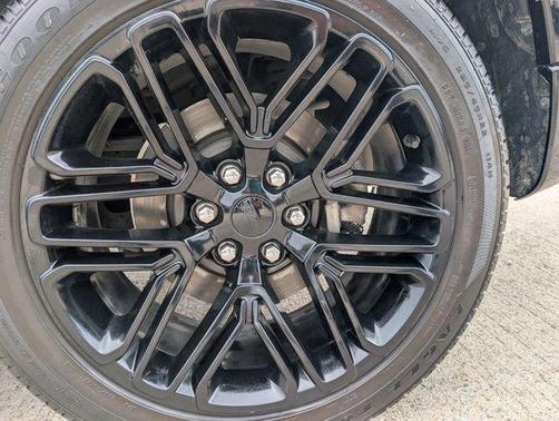 Diamond Black Crystal Pearlcoat 2022 Jeep Wagoneer Series III Carbide 4x4