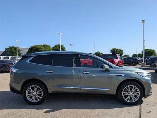 2022 Buick Enclave FWD Premium