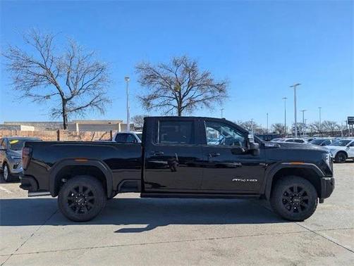 2025 GMC Sierra 2500 AT4