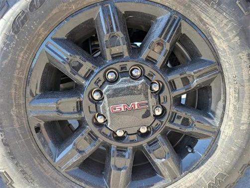 2025 GMC Sierra 2500 AT4