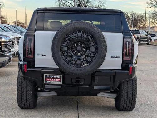 2026 GMC HUMMER EV SUV 2X