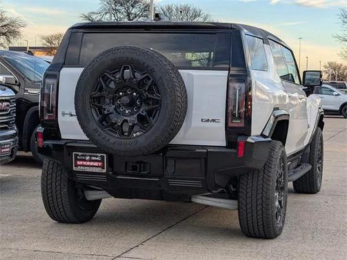 2026 GMC HUMMER EV SUV 2X