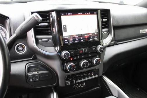 2021 RAM 2500 Lone Star Crew Cab 4x4 6'4' Box