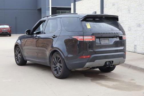 Black 2019 Land Rover Discovery HSE