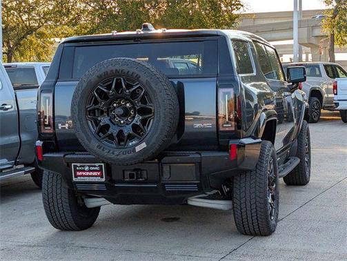 2026 GMC HUMMER EV SUV 2X