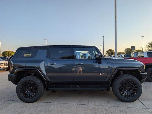 2026 GMC HUMMER EV SUV 2X