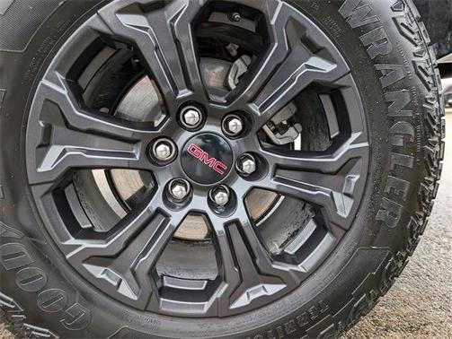 2024 GMC Canyon Elevation