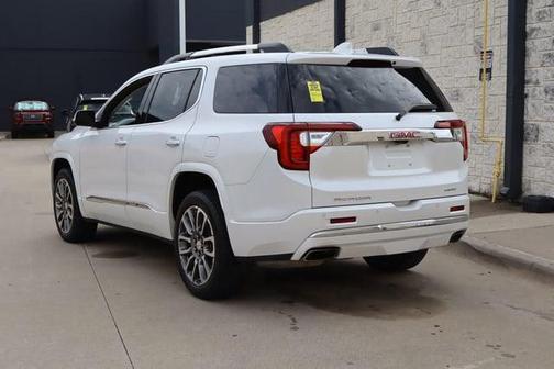 White Frost Tricoat 2023 GMC Acadia Denali