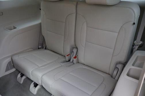 White Frost Tricoat 2023 GMC Acadia Denali