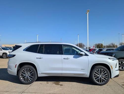 iridescent white tricoat 2026 Buick Enclave Avenir