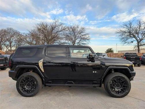 2026 GMC HUMMER EV SUV 2X