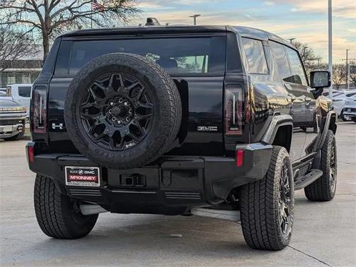 2026 GMC HUMMER EV SUV 2X