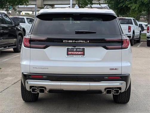 2025 GMC Acadia Denali