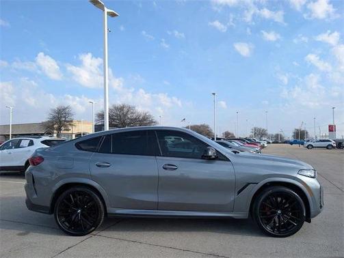 2024 BMW X6 M60i