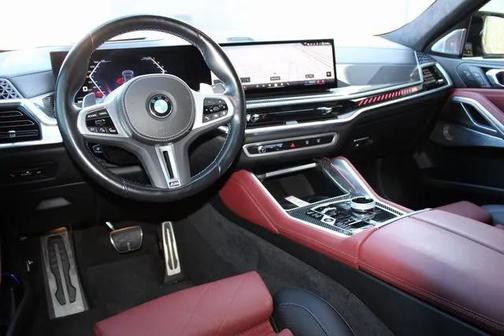 2024 BMW X6 M60i