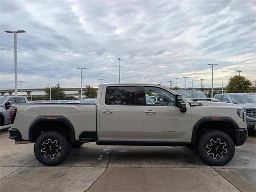 2026 GMC Sierra 2500 AT4