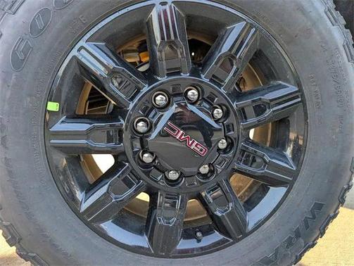 2026 GMC Sierra 2500 AT4