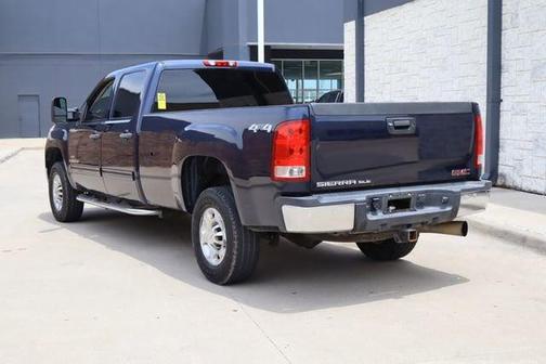Midnight Blue Metallic 2009 GMC Sierra 2500 SLE Crew Cab