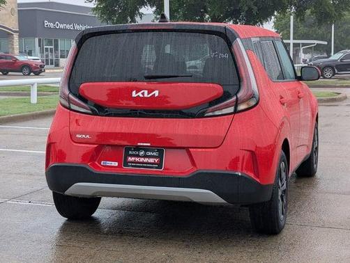 Inferno Red 2024 Kia Soul LX