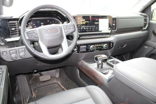 Onyx Black 2025 GMC Sierra 1500 SLT