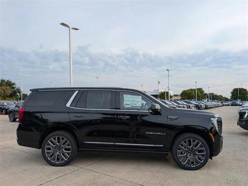 2025 GMC Yukon Denali Ultimate