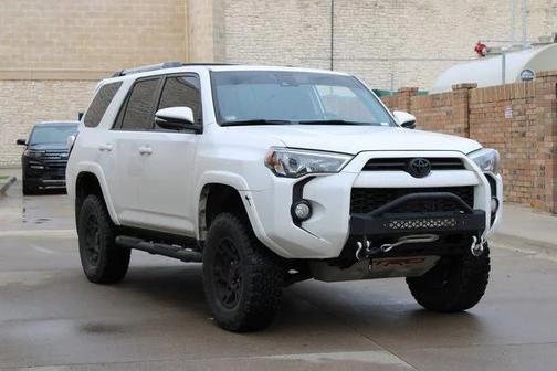2020 Toyota 4Runner SR5