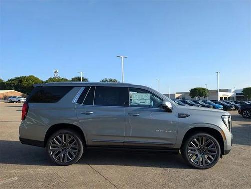2025 GMC Yukon Denali Ultimate