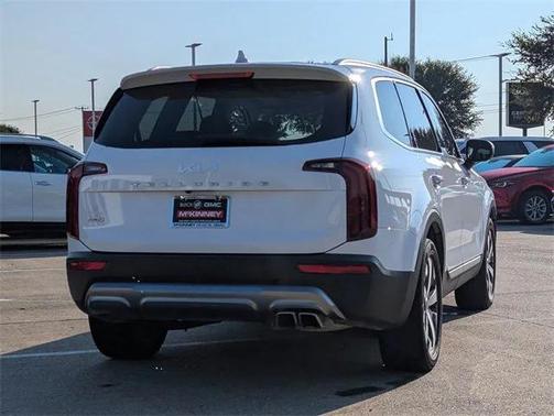 2022 Kia Telluride S