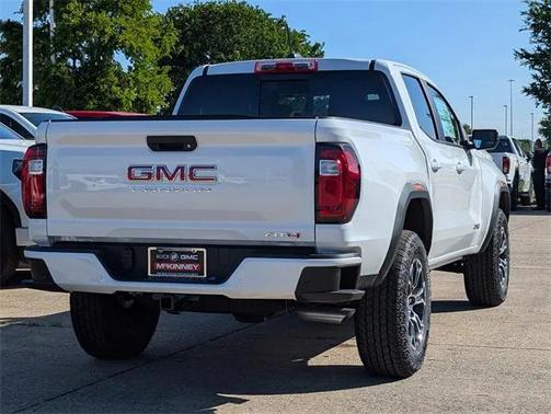 2025 GMC Canyon Base