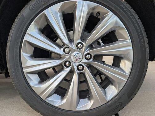 Ebony Twilight Metallic 2026 Buick Envista Avenir FWD