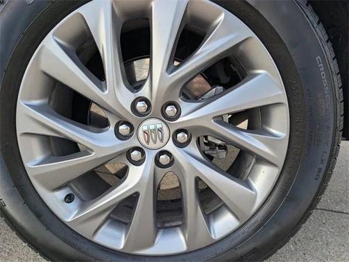 2025 Buick Enclave Preferred FWD