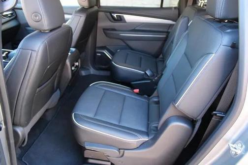 2025 Buick Enclave Preferred FWD