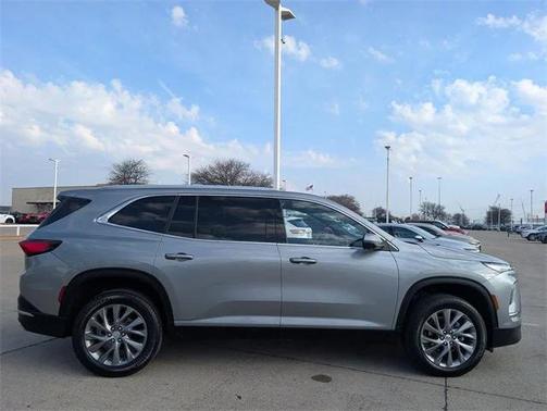 2025 Buick Enclave Preferred FWD