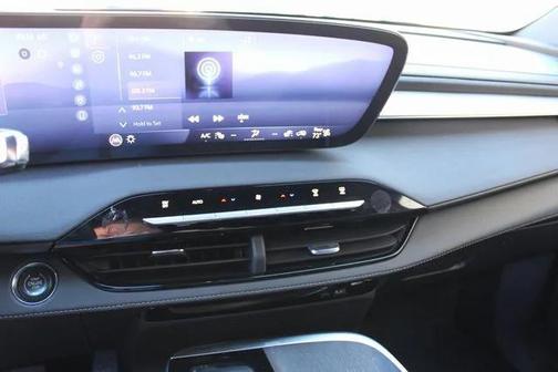 2025 Buick Enclave Preferred FWD