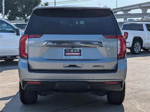 2023 GMC Yukon 4WD AT4
