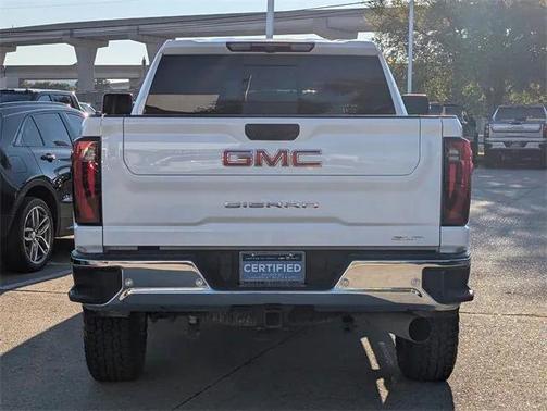 2024 GMC Sierra 2500 SLT