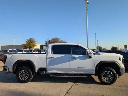 2024 GMC Sierra 2500 SLT