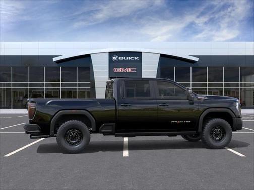 2025 GMC Sierra 2500 AT4