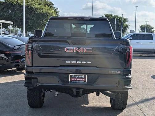 2025 GMC Sierra 2500 AT4