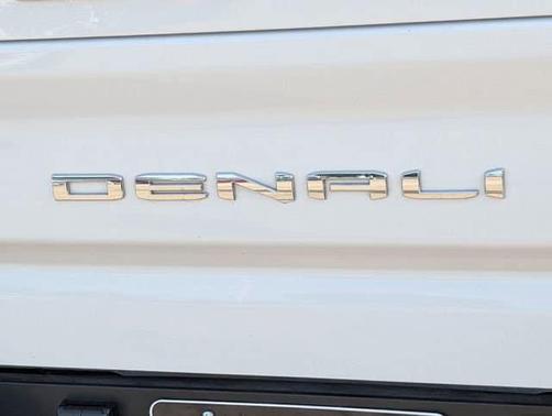 Summit White 2025 GMC Sierra 2500 Denali Ultimate