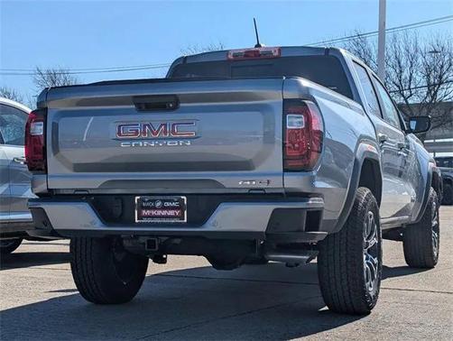 2025 GMC Canyon Base