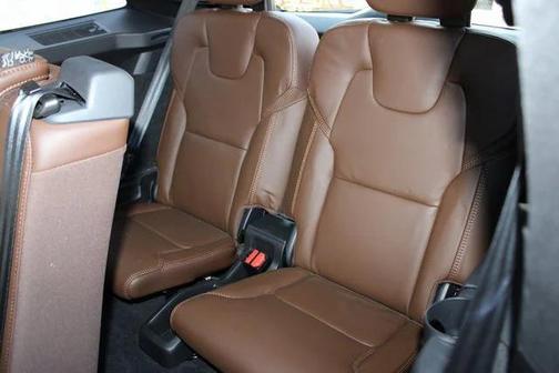 2024 Volvo XC90 B6 Ultimate Bright Theme 7-Seater