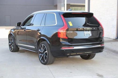 2024 Volvo XC90 B6 Ultimate Bright Theme 7-Seater