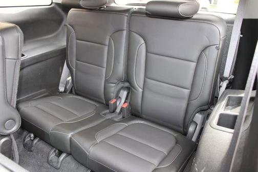 Quicksilver Metallic 2019 GMC Acadia SLT-2